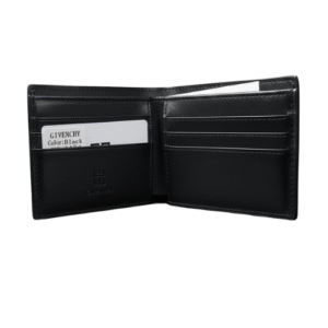 محفظة رجالية من Givenchy – جلد فاخر بتصميم أنيق